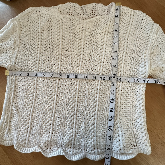 Wishlist Womens sz M Crochet Sweater White Crop Coastal Wide Sleeve - Picture 3 of 6